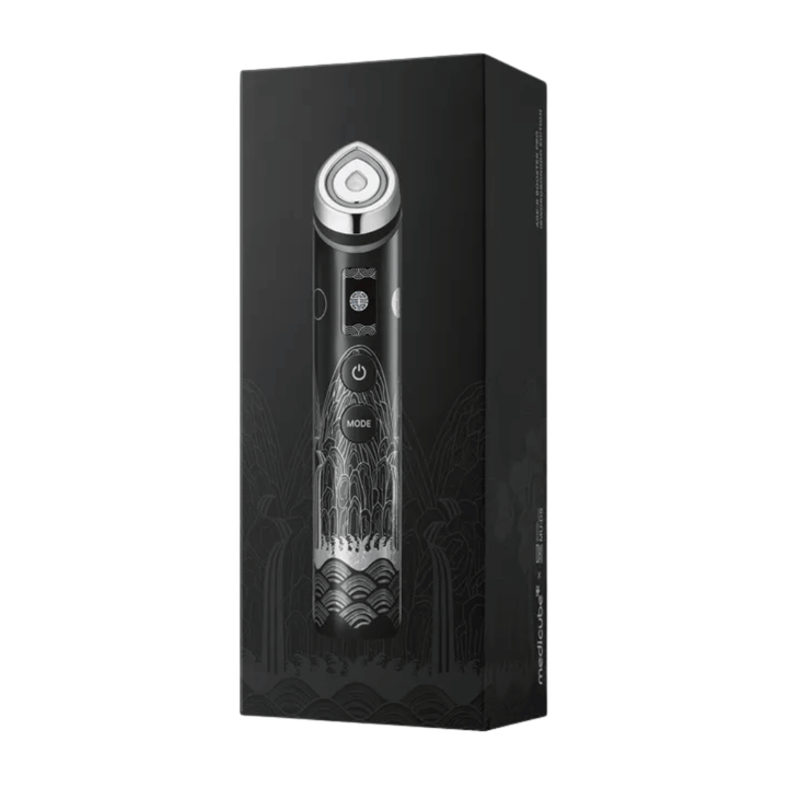 Medicube AGE-R Booster Pro APEC Edition appareil facial qui stimule la peau, augmente l’absorption du sérum et procure une peau plus ferme et plus éclatante.