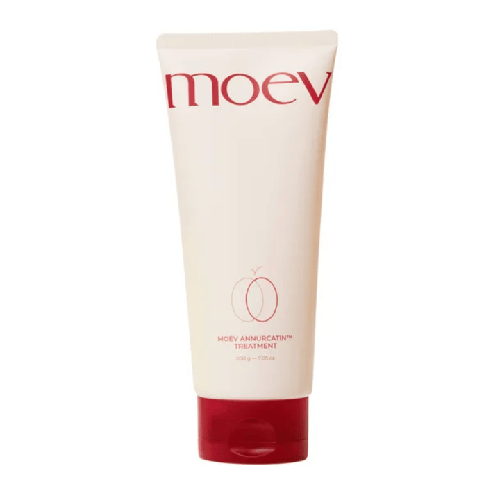 MOEV Annurcatin Treatment 200g – un masque capillaire revitalisant en profondeur avec pomme Annurca, biotine et caféine qui renforce, hydrate et donne brillance et résistance aux cheveux.