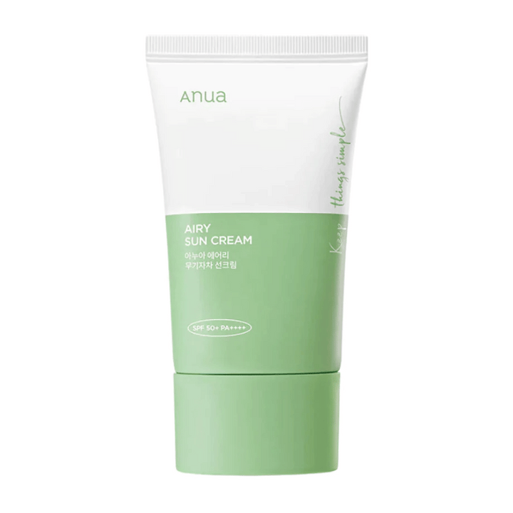 Un tube de Anua Airy Sun Cream avec SPF 50+ PA++++ sur un fond blanc.