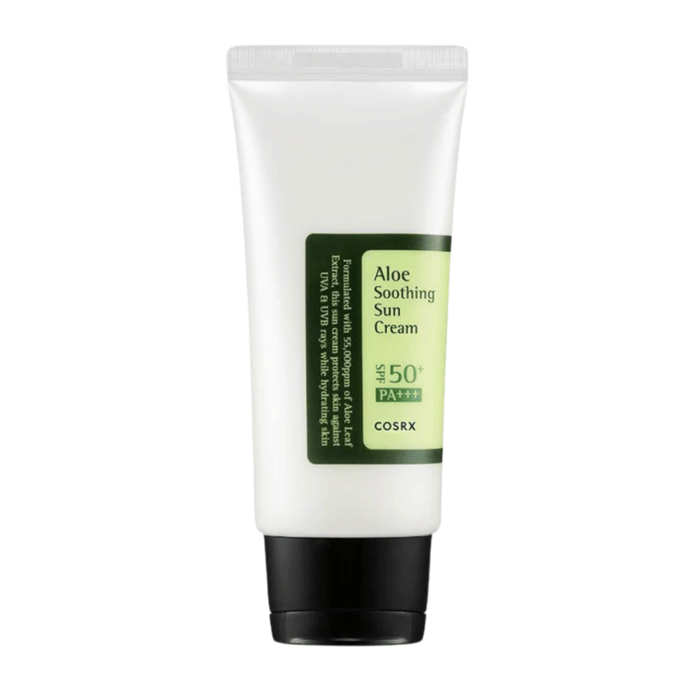 COSRX Aloe Soothing Sun Cream SPF 50+ PA+++ dans un tube blanc avec un bouchon noir – crème solaire avec aloe vera qui protège et apaise la peau.