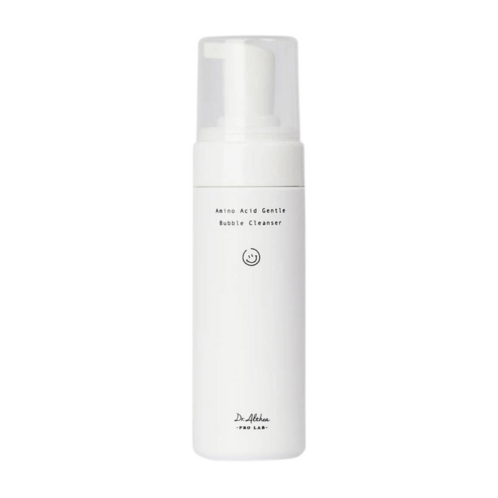 Dr. Althea Amino Acid Gentle Bubble Cleanser est une mousse nettoyante douce avec des acides aminés qui élimine efficacement la saleté et le maquillage sans irriter la peau. Parfait pour les peaux sensibles, avec des ingrédients naturels et de la mousse nano UFD qui nettoie en profondeur.