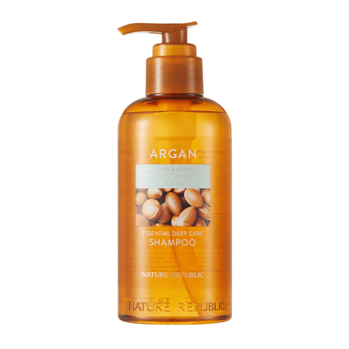 Image du produit sur Nature Republic Argan Essential Moisture Repairing Shampoo – shampooing nourrissant pour des cheveux plus forts et plus brillants.