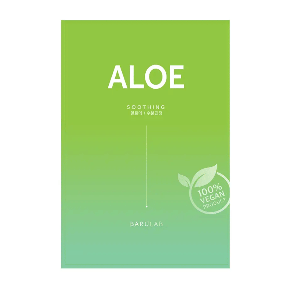 Un emballage du produit BARULAB "Aloe Soothing" masque, qui est également étiqueté comme "Produit 100% Végétalien". L'emballage est uniformément vert clair en couleur.