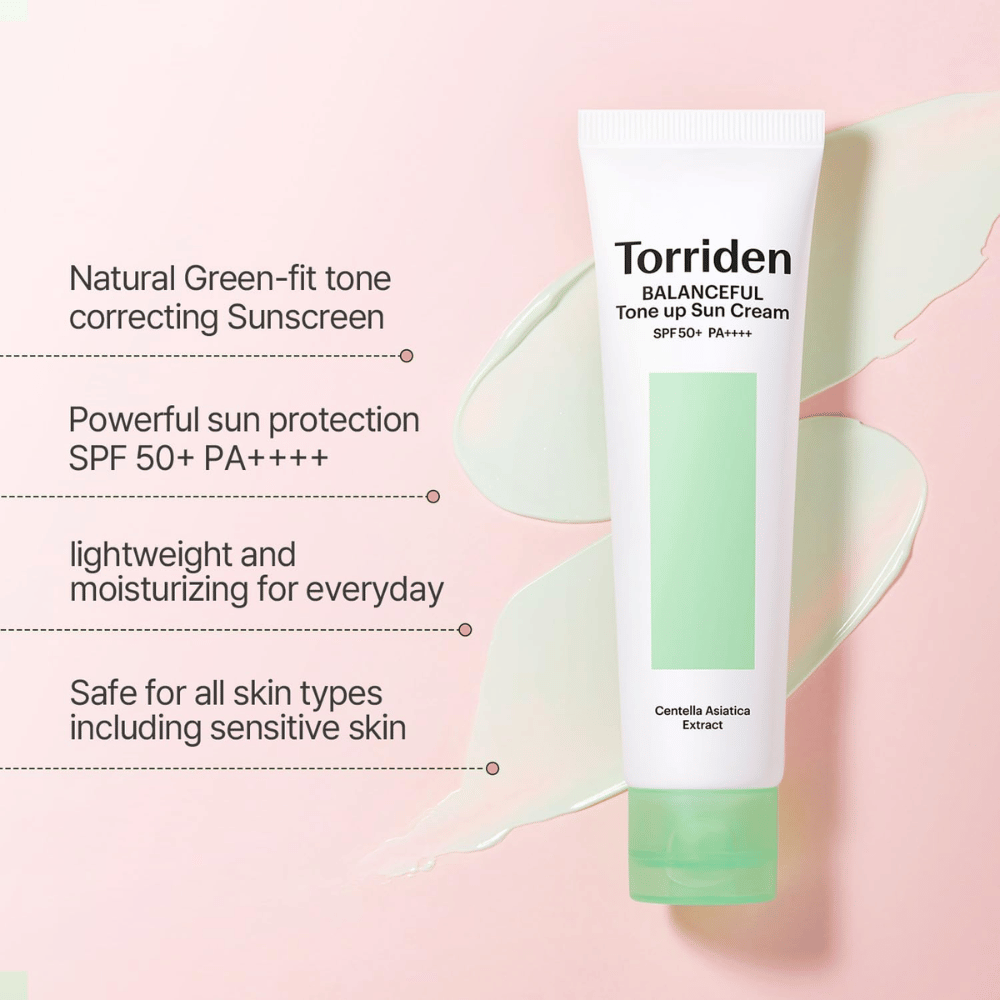 Torriden Balanceful Tone Up Sun Cream SPF50+ PA++++ avec effet tone-up correcteur vert qui aide à unifier les rougeurs et à apporter un éclat naturel.