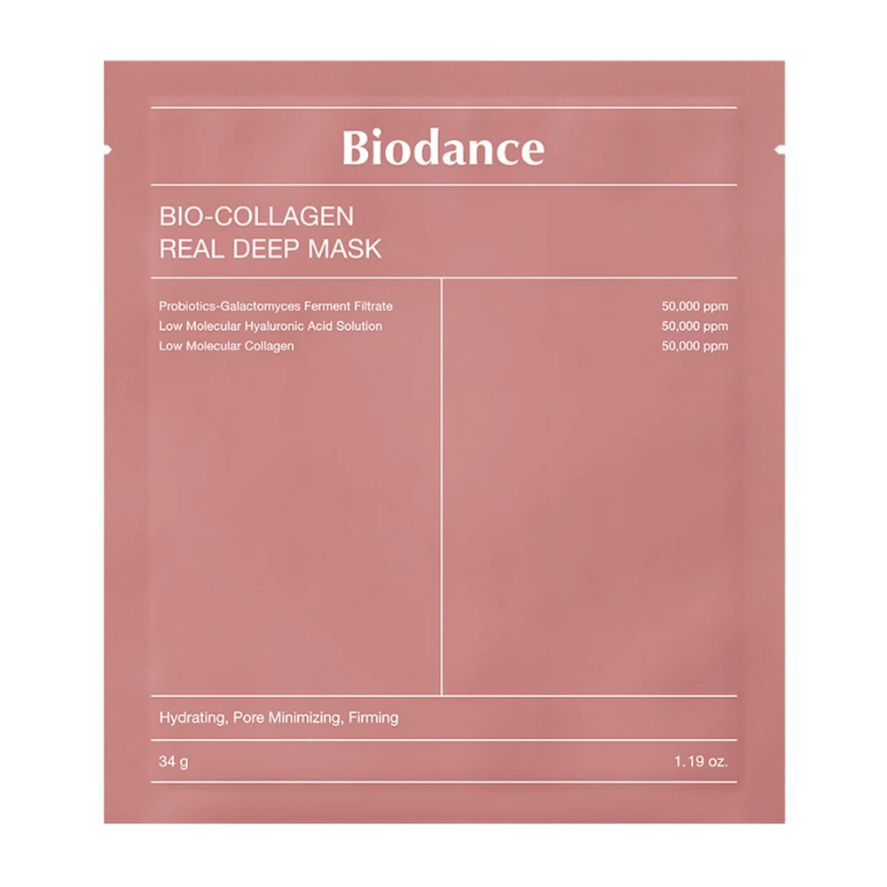 L'image montre Bio-Collagen Real Deep Mask de Biodance, emballé dans un doux rose. Le texte détaille des ingrédients tels que des probiotiques, du filtrat de fermentation de galactomyces, de l'acide hyaluronique et du collagène, avec des effets comme l'hydratation, la réduction des pores et la fermeté.