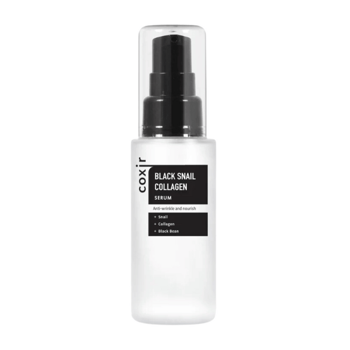 L'image montre une bouteille de "Black Snail Collagen Serum". Le produit est destiné aux soins de la peau, avec des propriétés anti-rides et nourrissantes. Les ingrédients mis en avant sont l'extrait d'escargot, le collagène et le haricot noir.