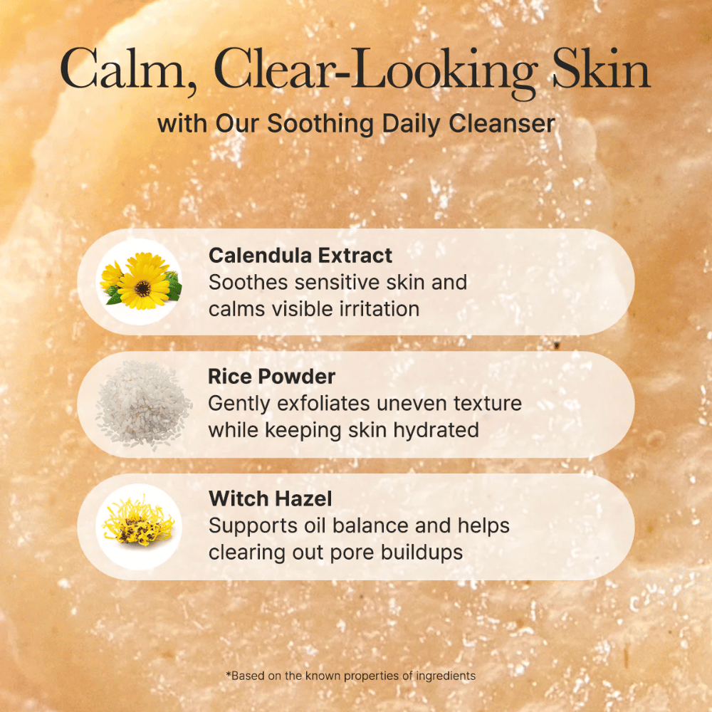 Arencia Calendula Rice Mochi Cleanser avec des ingrédients tels que le calendula, la poudre de riz et l'hamamélis – apaise, exfolie et équilibre la peau.