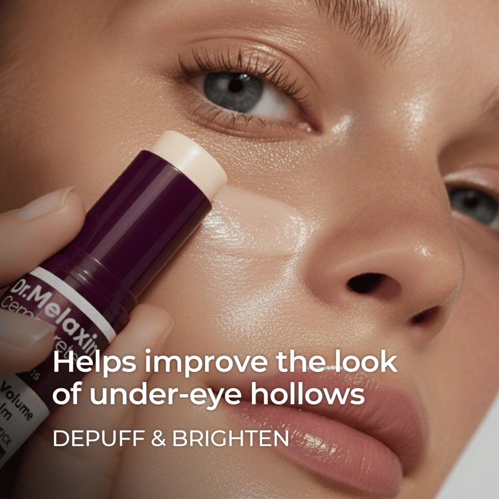 Dr. Melaxin Calcium Volume Multi Baume est utilisé sous les yeux pour réduire le gonflement, éclaircir et améliorer les cavités visibles.