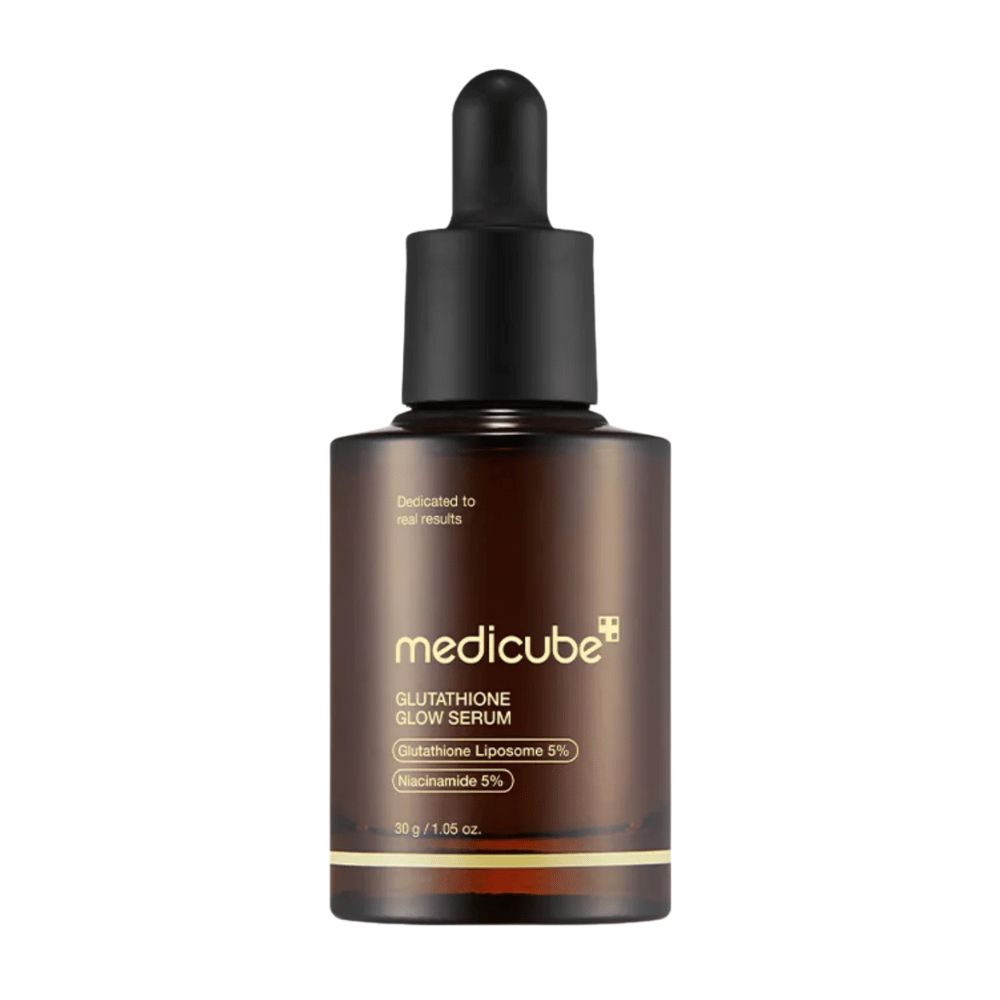 Medicube Glutathione Glow Serum – Un sérum éclatant avec 5% de glutathion-liposome et 5% de niacinamide. Égalise le teint, réduit les taches sombres et donne à la peau un éclat radieux.