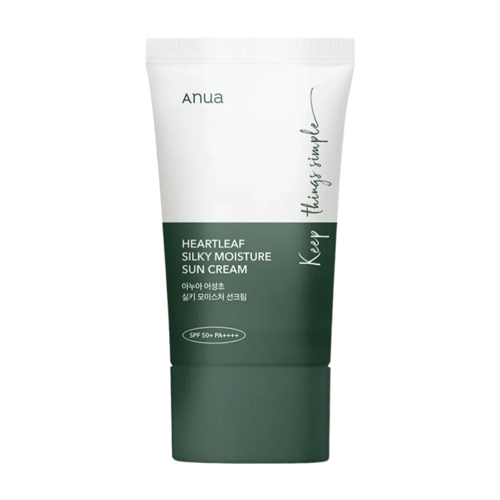 Un tube de "Heartleaf Silky Moisture Sun Cream" de Anua, SPF 50+ PA++++.