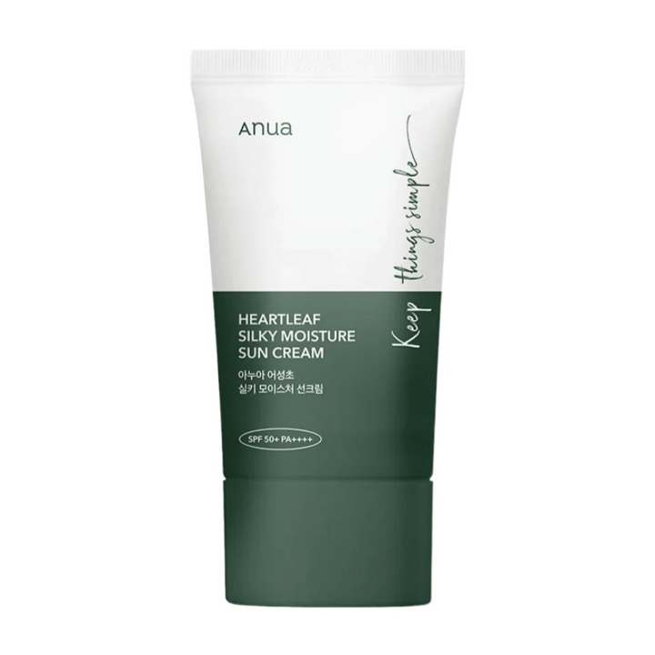 Un tube de "Heartleaf Silky Moisture Sun Cream" de Anua, SPF 50+ PA++++.