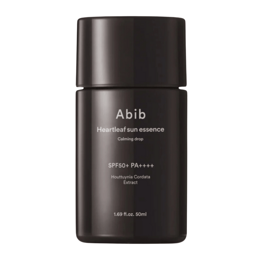 Image du produit sur Abib Heartleaf Sun Essence Calming Drop dans un emballage noir avec texte blanc et SPF50+ PA++++, 50 ml.