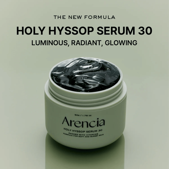 Arencia Holy Hyssop Serum 30 – nouveau sérum illuminant avec une formule riche en vitamines qui donne un teint uniforme, éclatant et sain.