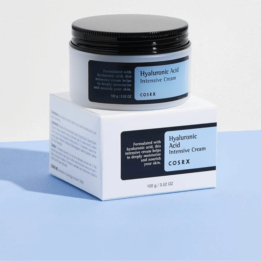 COSRX Hyaluronic Acid Intensive Cream 100 g en pot avec boîte – intensif crème visage avec acide hyaluronique pour une hydratation profonde et une barrière cutanée renforcée.