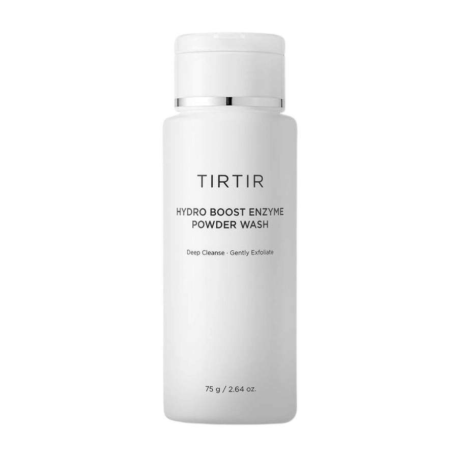 Une bouteille blanche et lisse de TIRTIR Hydro Boost Enzyme Powder Wash. Le texte sur la bouteille décrit le produit comme un nettoyant pour le visage profondément nettoyant et légèrement exfoliant. La taille est indiquée comme 75 g / 2,64 oz.