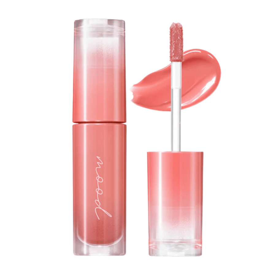 Ink Mood Glowy Tint est un brillant à lèvres avec une formule légère et brillante qui donne une couleur et une brillance naturelles aux lèvres. Parfait pour créer un look frais et éclatant.