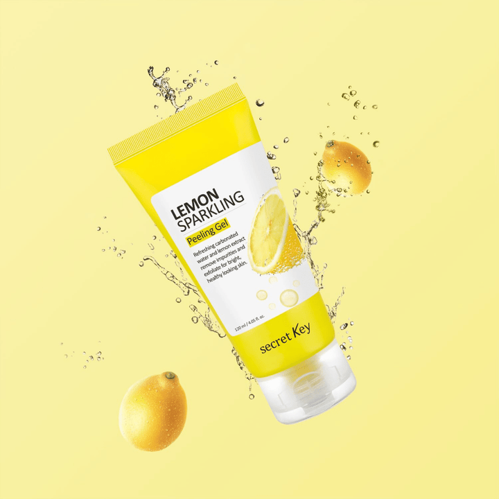 Secret Key Lemon Sparkling Peeling Gel – gel peeling rafraîchissant avec extrait de citron qui exfolie, illumine et donne de l'éclat à la peau.