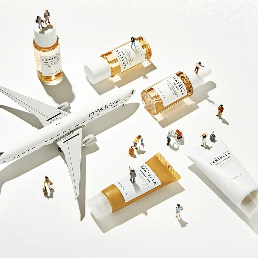 Madagascar Centella Travel Kit contient tous les produits nécessaires pour une routine de soins de la peau complète. Il est parfait pour les voyages et inclut une huile nettoyante légère, une mousse ampoule, un toner tonifiant, une ampoule et une crème apaisante pour hydrater et apaiser la peau.