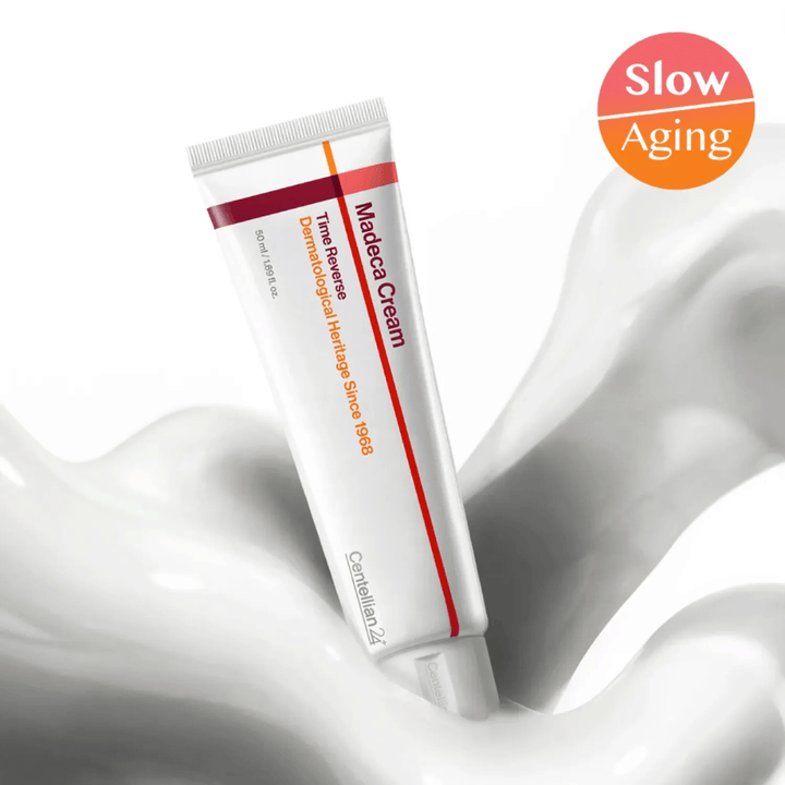 Centellian24 Madeca Cream Time Reverse en texture crème avec un message slow-aging, développée pour apaiser la peau, réduire les irritations et soutenir le processus naturel de réparation de la peau.