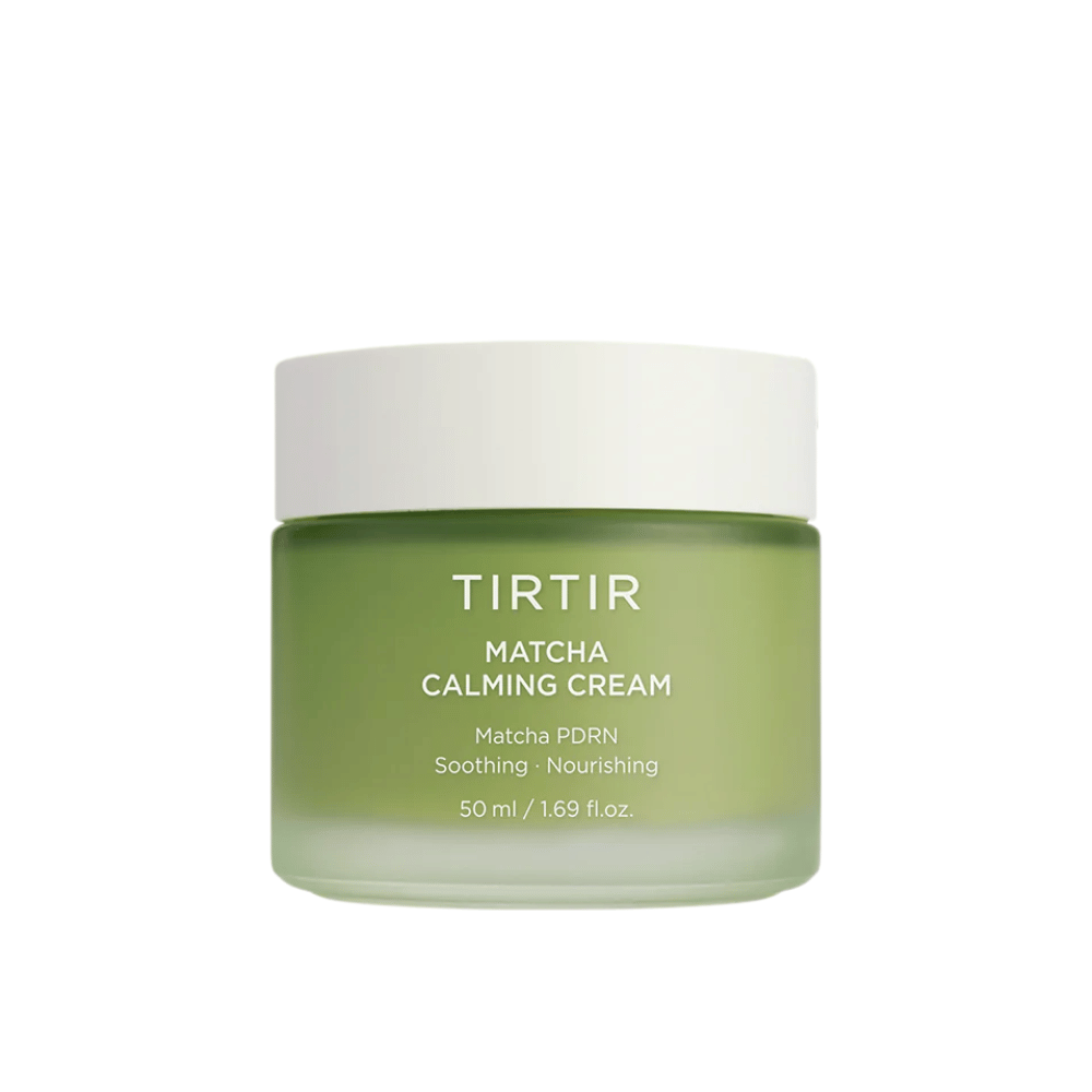 TIRTIR Matcha Calming Cream réduit les rougeurs et les irritations, apaise les peaux sensibles et offre un teint plus uniforme et équilibré.
