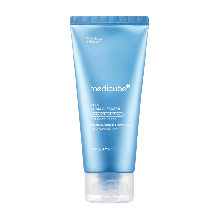 Medicube Zero Foam Cleanser – Nettoyant visage profond pour une peau fraîche et équilibrée.

🌿 Extrait de Melissa Officinalis – Protège la peau contre les pollutions.
🌸 Extrait de fleur de Camellia Japonica – Nettoie les pores en profondeur.