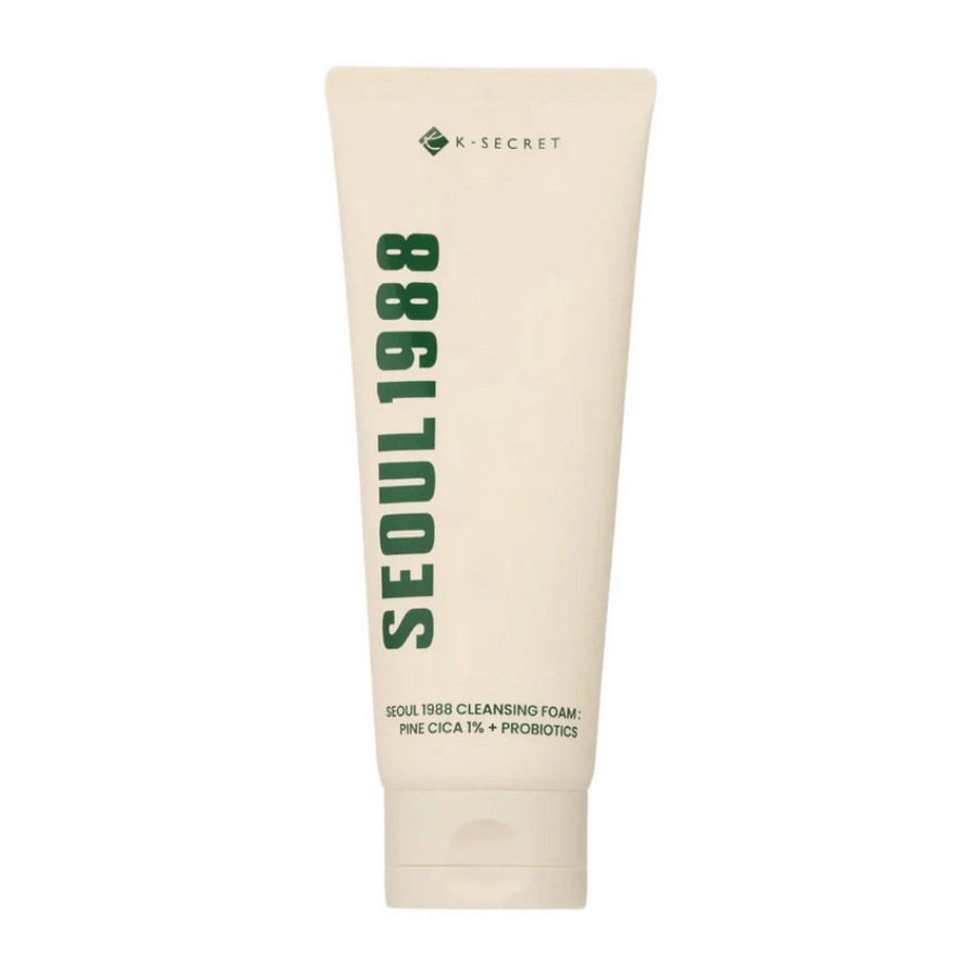 SEOUl 1988 Cleansing Foam - Pine Cica 1% + Probiotics
Un nettoyant moussant purifiant enrichi en Pine Cica et probiotiques pour apaiser et équilibrer la peau. Parfait pour éliminer les impuretés et restaurer la barrière d'hydratation naturelle de la peau sans dessécher. Convient à tous les types de peau, même les peaux sensibles.