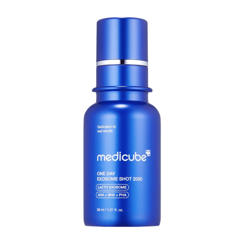 Avec Medicube One Day Exosome Shot Pore Ampoule 2000, vous obtenez une solution efficace pour la réduction des pores et le renouvellement de la peau. Enrichi avec Lacto Exosome et AHA, BHA et PHA, il exfolie doucement tout en améliorant la texture de la peau et en hydratant en profondeur.