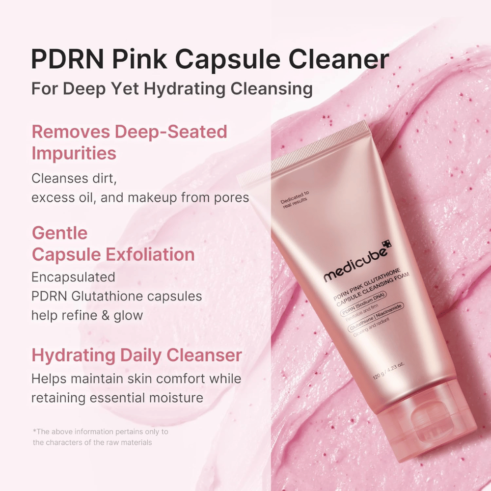 Medicube PDRN Pink Glutathione Capsule Cleansing Foam qui élimine les impuretés, le sébum et le maquillage tout en hydratant la peau