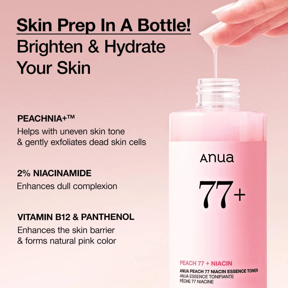 Anua Peach 77 Niacin Essence Toner dans une bouteille rose, avec un texte qui met en avant PEACHNIA+, 2 % de niacinamide ainsi que de la vitamine B12 et du panthénol pour éclaircir la peau et renforcer la barrière.