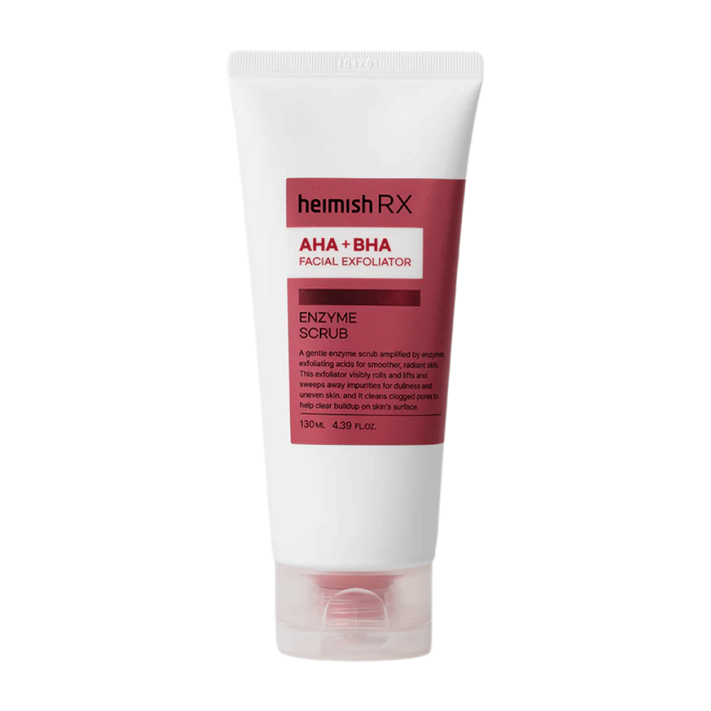Heimish RX AHA + BHA Enzyme Scrub dans un tube blanc avec une étiquette rouge. Un exfoliant pour le visage qui contient des AHA et BHA pour éliminer les impuretés et améliorer la texture de la peau. Le produit est placé sur un fond blanc.