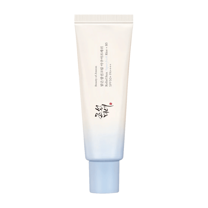 Beauty of Joseon Relief Sun : Aqua-Fresh Rice + B5, crème solaire avec SPF 50+ PA++++. Une formule légère et hydratante qui protège la peau contre les rayons UV tout en la nourrissant avec de l'extrait de riz et de la vitamine B5.
