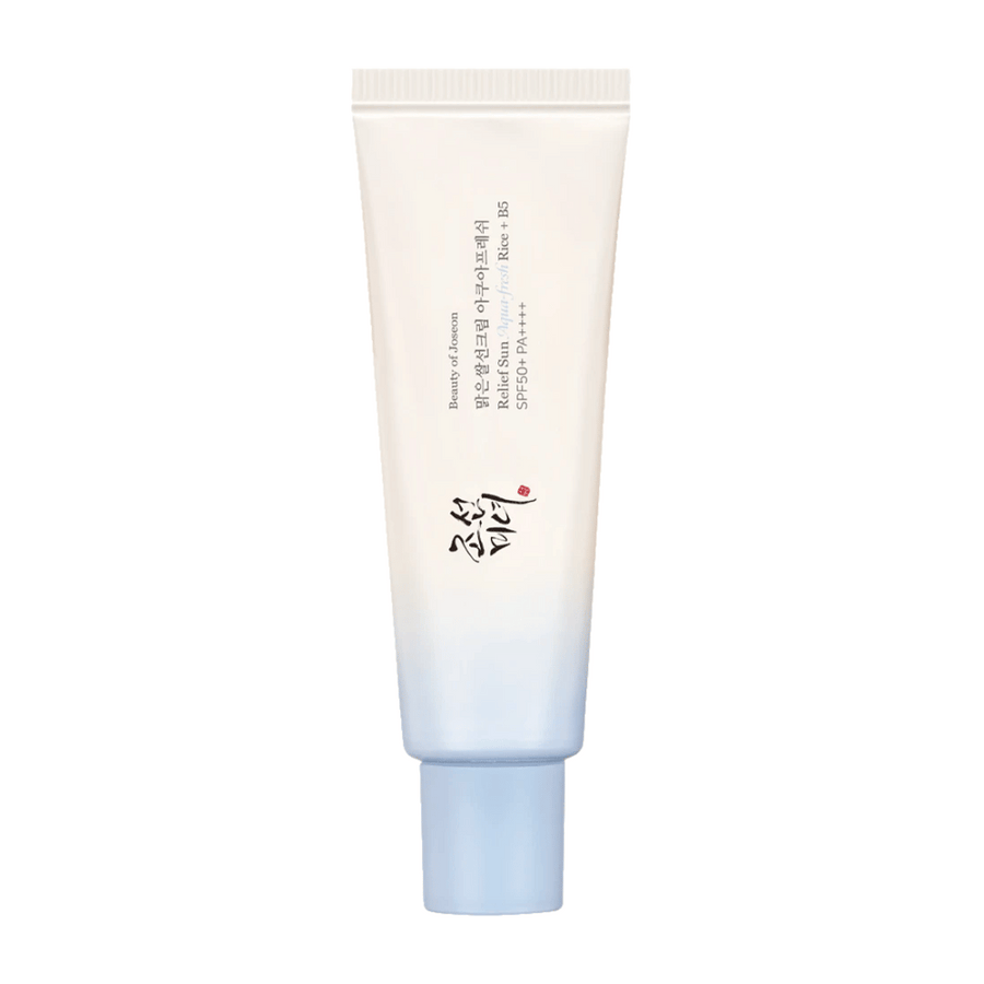 Beauty of Joseon Relief Sun : Aqua-Fresh Rice + B5, crème solaire avec SPF 50+ PA++++. Une formule légère et hydratante qui protège la peau contre les rayons UV tout en la nourrissant avec de l'extrait de riz et de la vitamine B5.