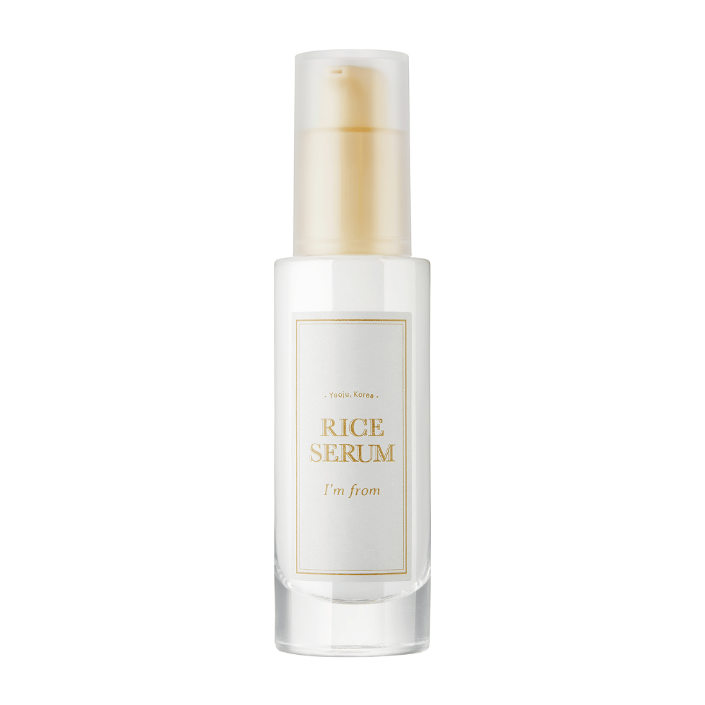 Bouteille avec "I'm from" Rice Serum, sérum de soin de la peau avec extrait de riz.