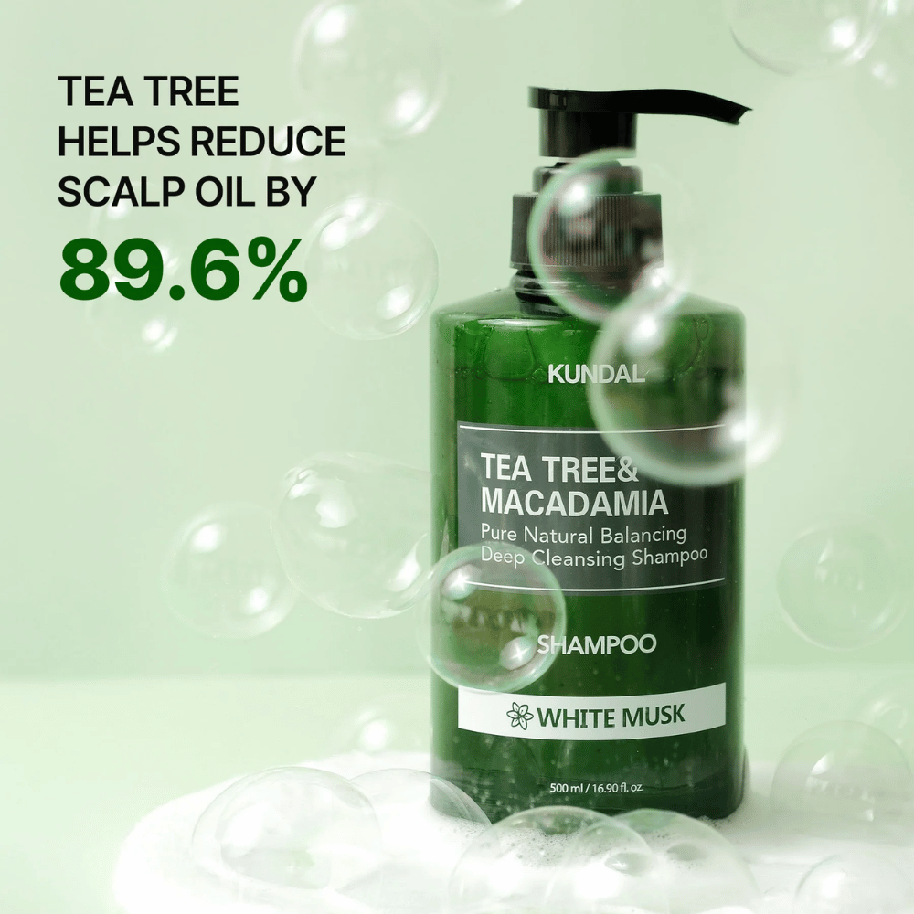 Image produit avec des bulles et des statistiques montrant que tea tree aide à réduire l’excès de sébum sur le cuir chevelu pour une sensation de fraîcheur accrue.