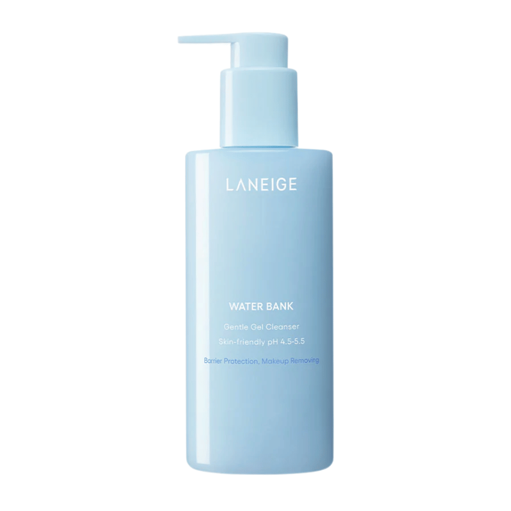LANEIGE Water Bank Gentle Gel Cleanser dans un flacon pompe bleu clair avec texte blanc, détaché sur fond blanc.