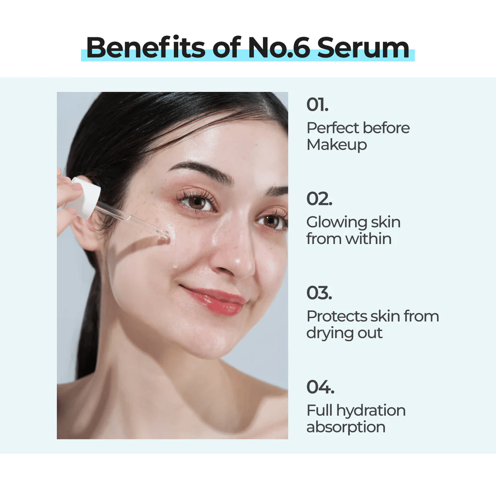 Une femme applique numbuzin No. 6 Deep Sleep Mask Serum avec une pipette, qui donne de l'éclat, protège contre la sécheresse et est entièrement absorbée par la peau.