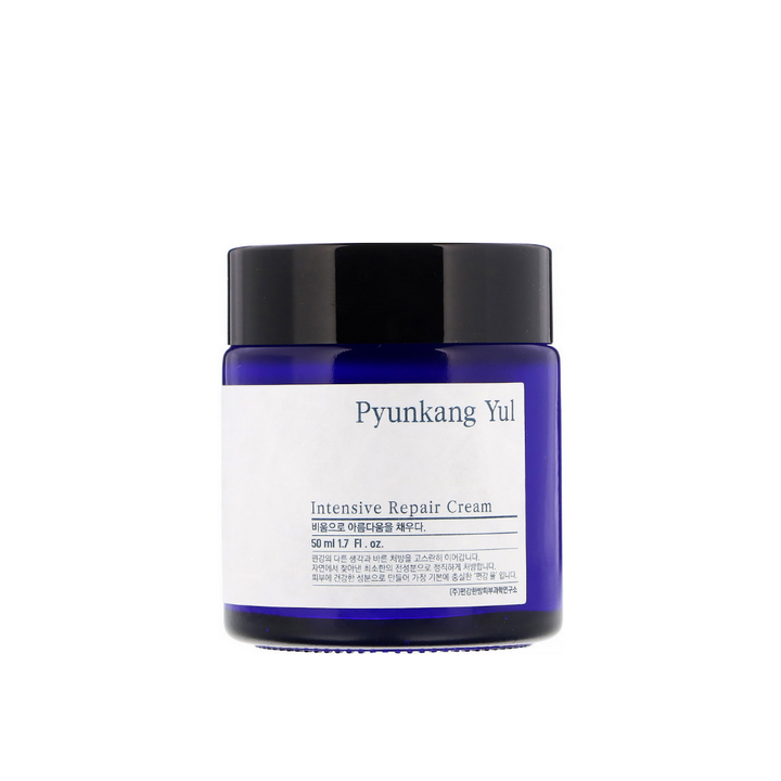 Un pot Intensive Repair Cream 50ml de Pyunkang Yul sur fond blanc.