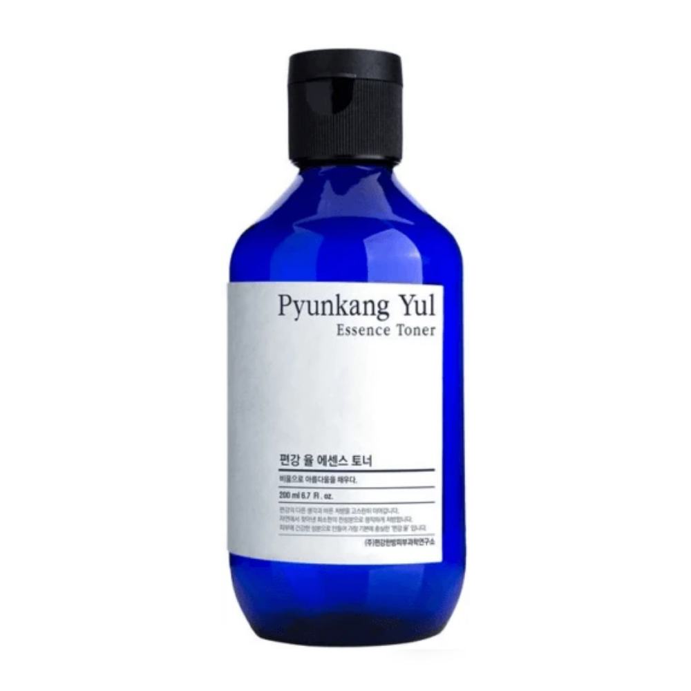 Un Pyunkang Yul Essence Toner enrichi en extrait de racine d'astragale pour l'hydratation de la peau.